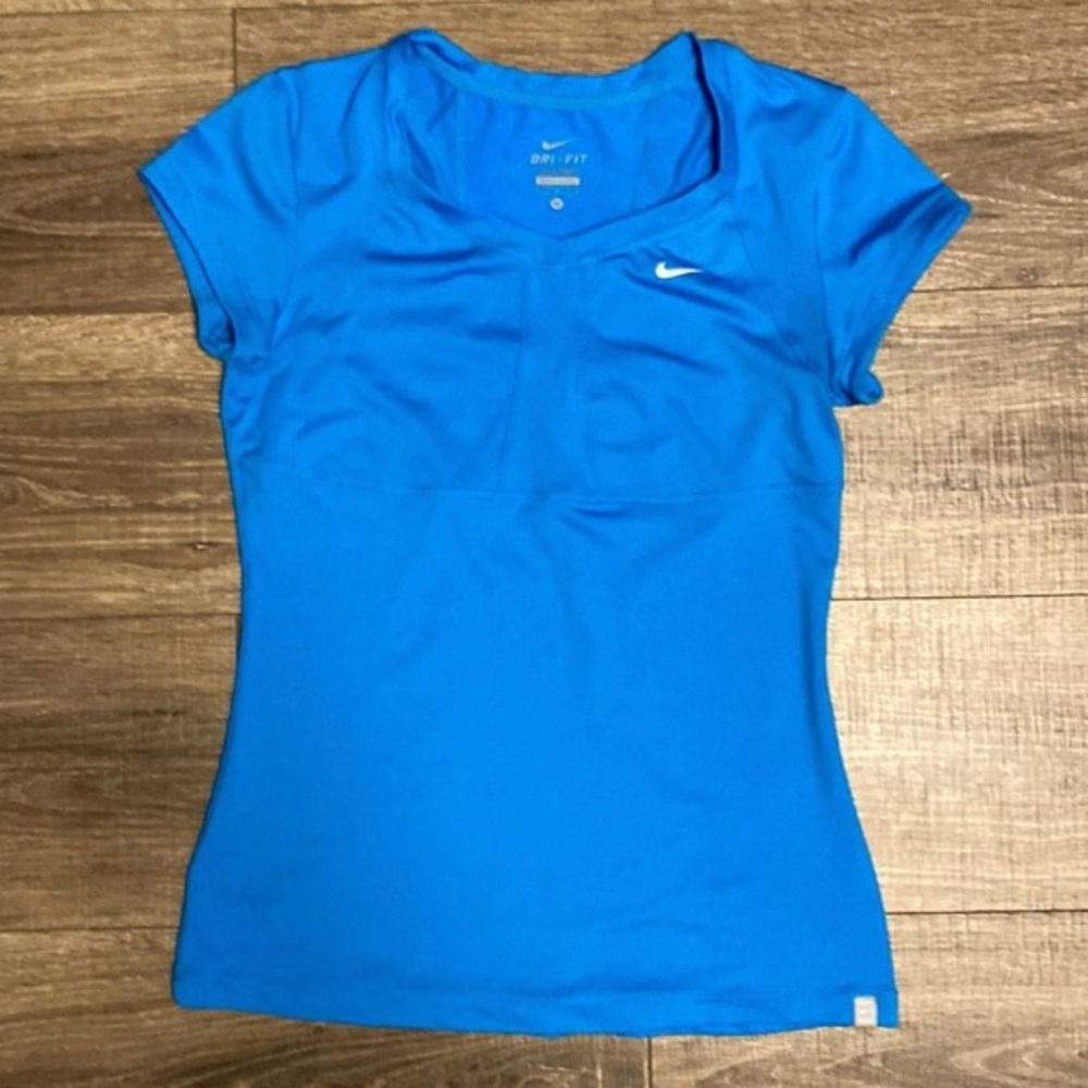 Flattering Nike DRI-FIT Blue Tee